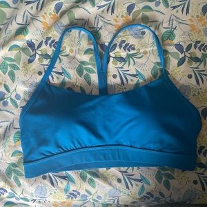 Lululemon Flow Y Bra Nulu color poolside